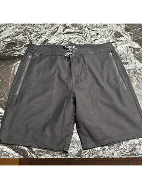Roark Layover 2.0 19” Travel Shorts Black Mens Size 28 NWT $75 RS288